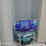 La Vie Est Belle